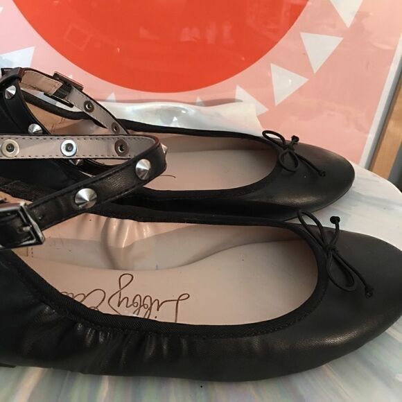 Libby Edelman wide width leather spike strap flats - Picture 3 of 6